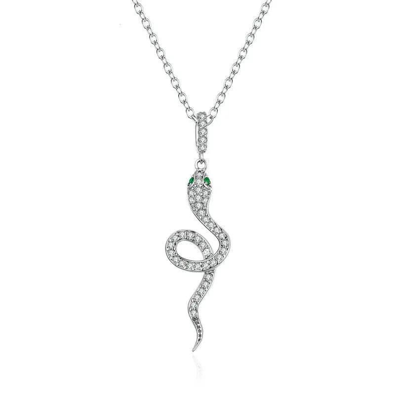 Colar de Prata Feminino Serpente: Elegância e Brilho em um Acessório Exclusivo - ORIENTE PRIME